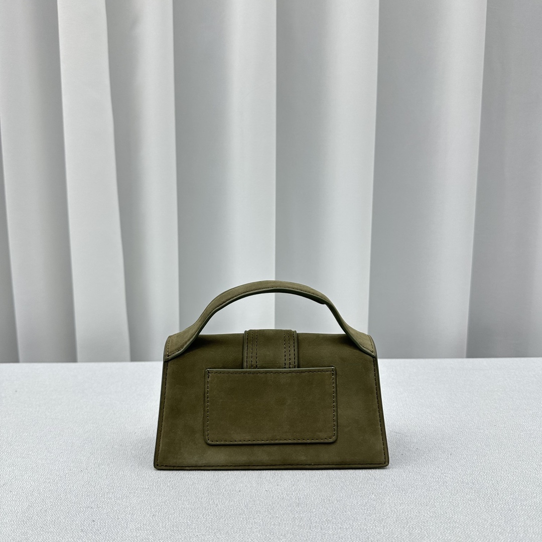 Jacquemus Satchel Bags